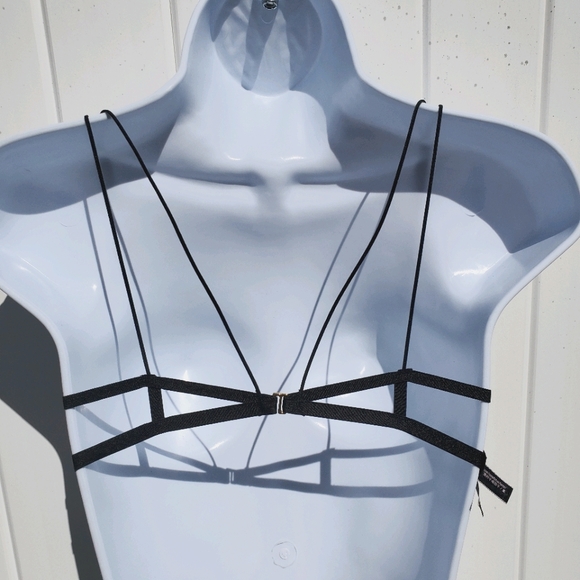 Victoria's Secret Balconette Bra NWOT - Picture 5 of 6